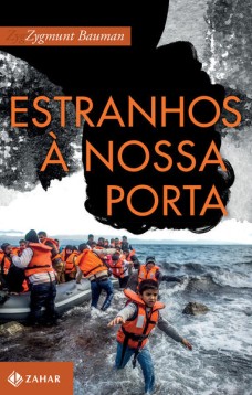 Estranhos à nossa porta